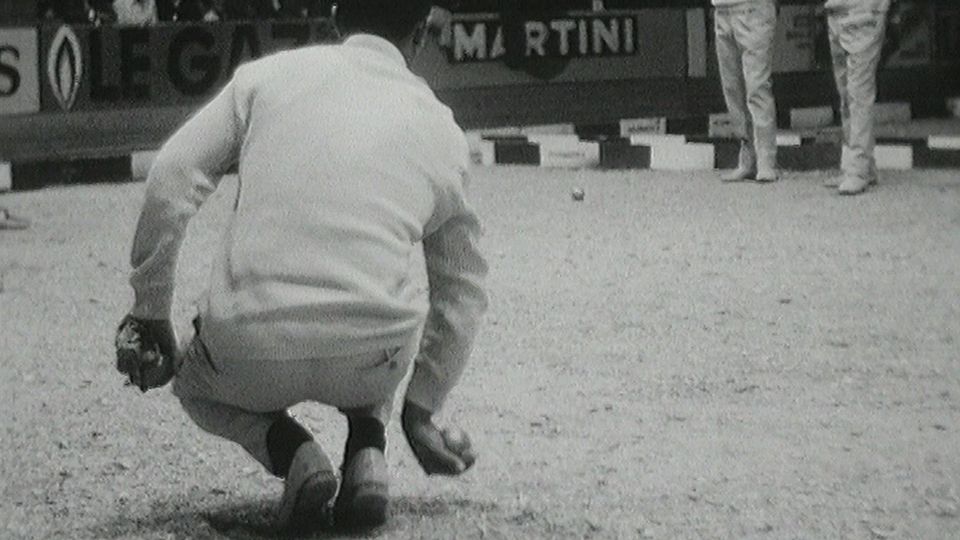 position accroupi de dos